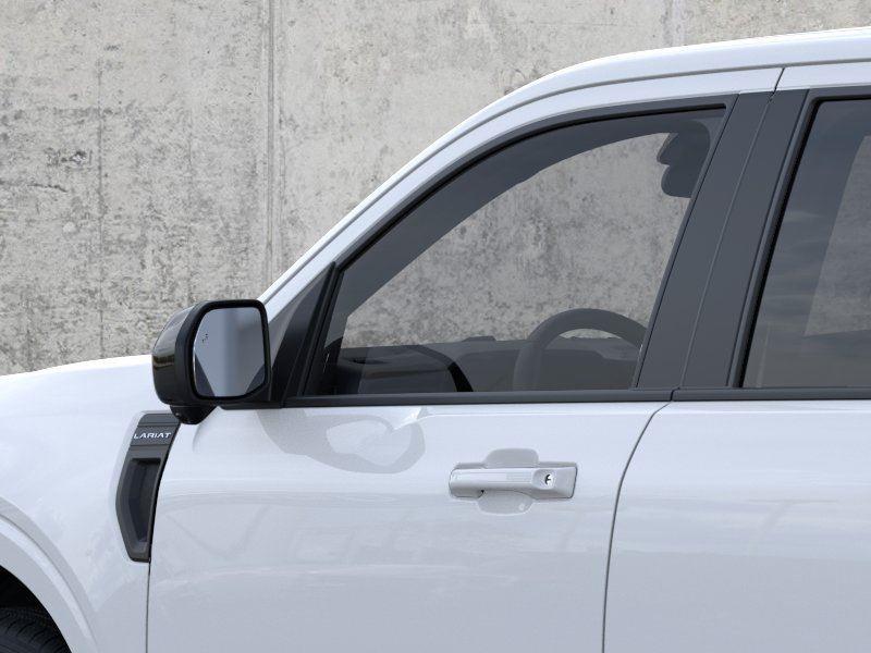 Vehicle photo 21