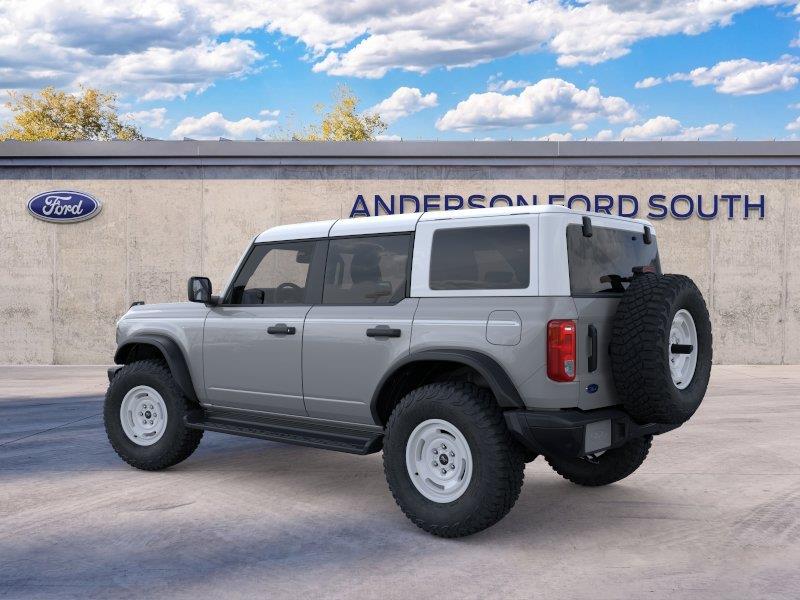 Vehicle photo 4