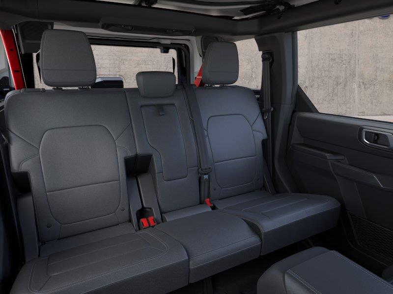 Vehicle photo 11