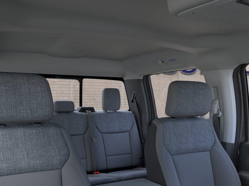 Vehicle photo 22