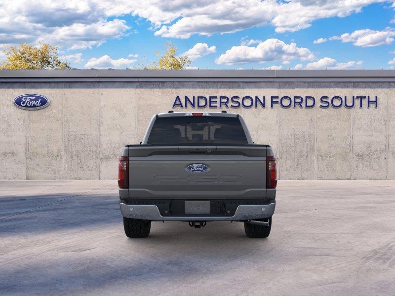 Vehicle photo 5