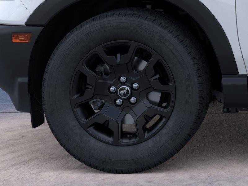 Vehicle photo 19