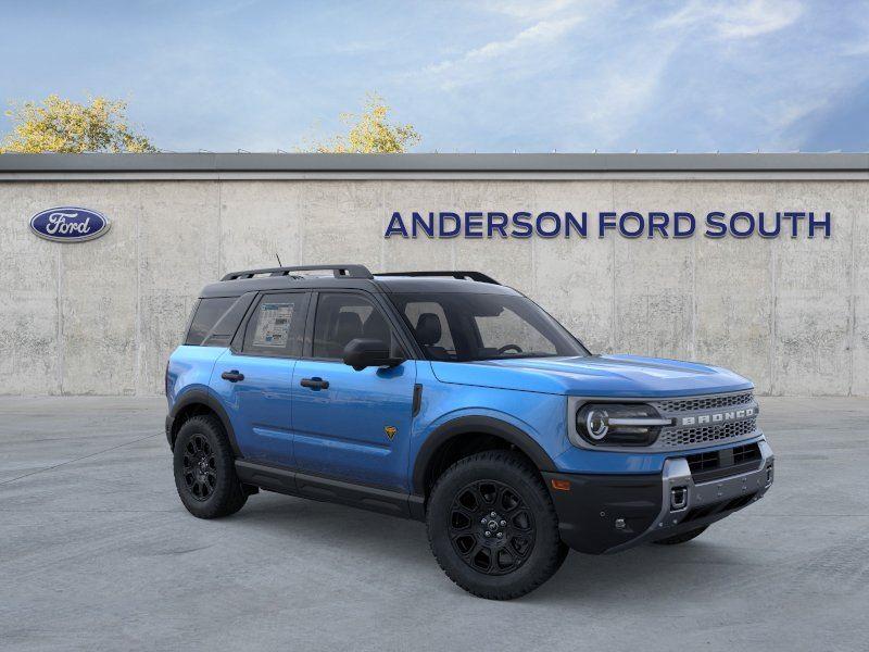 Vehicle photo 7