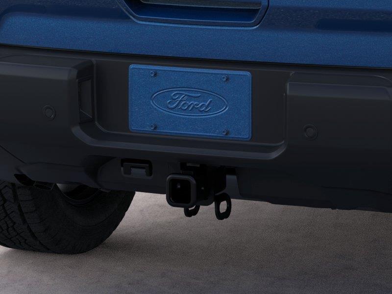 Vehicle photo 23