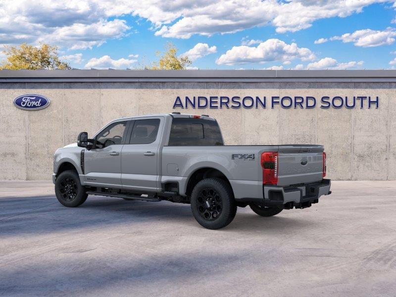 Vehicle photo 4