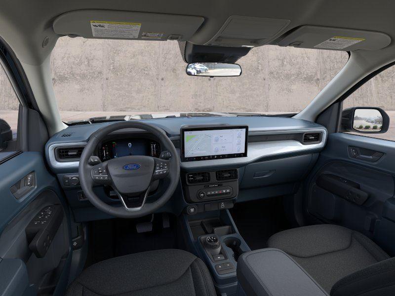 Vehicle photo 9