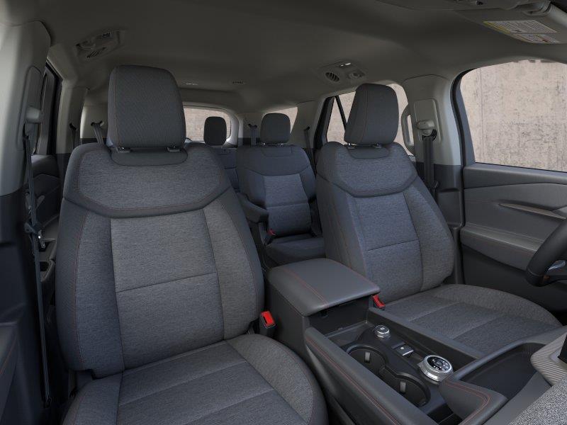 Vehicle photo 10