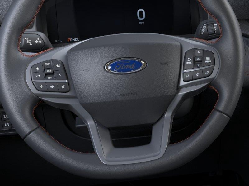 Vehicle photo 12