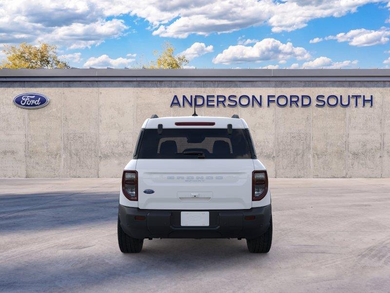 Vehicle photo 5