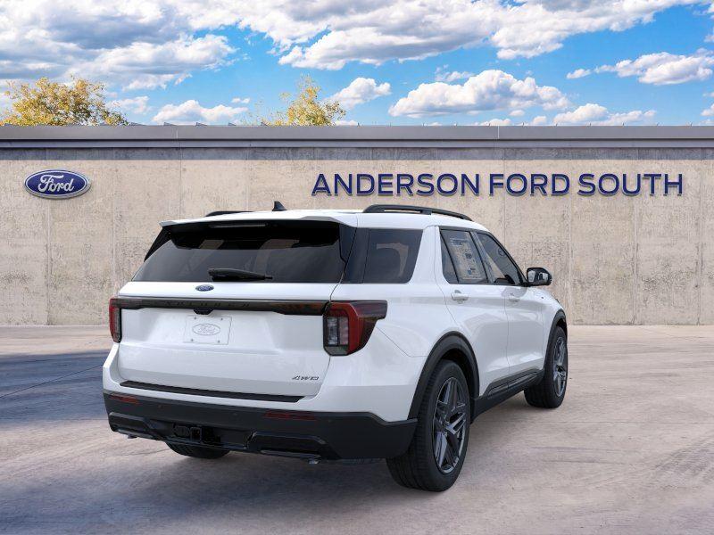Vehicle photo 8