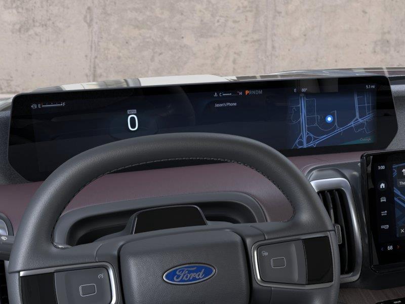 Vehicle photo 13