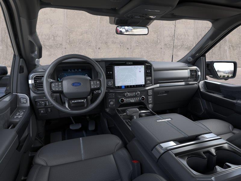 Vehicle photo 9