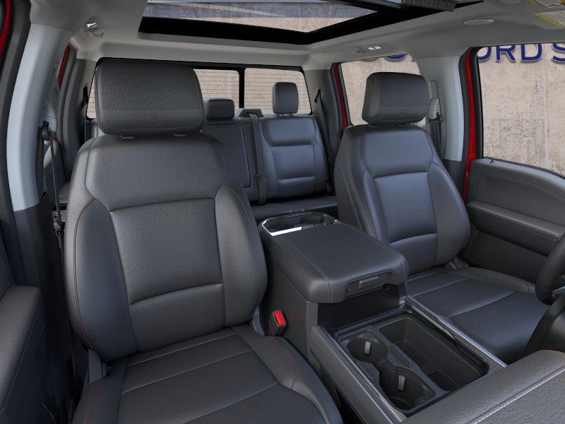 Vehicle photo 10