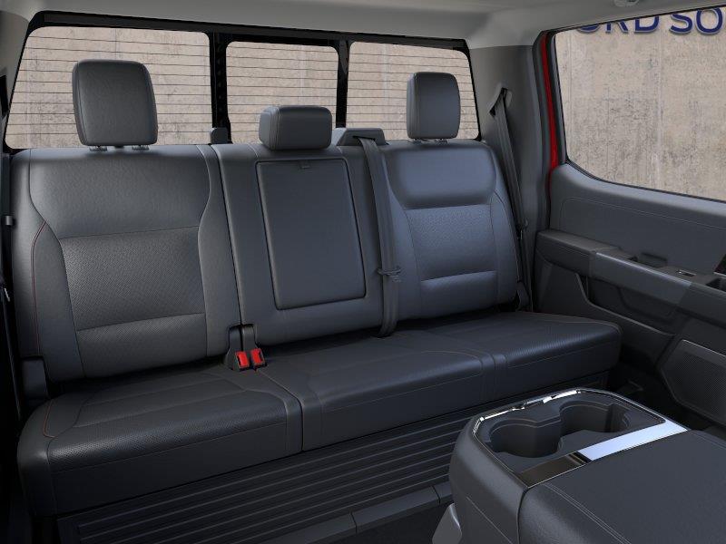 Vehicle photo 11