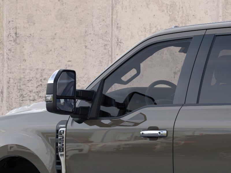 Vehicle photo 20