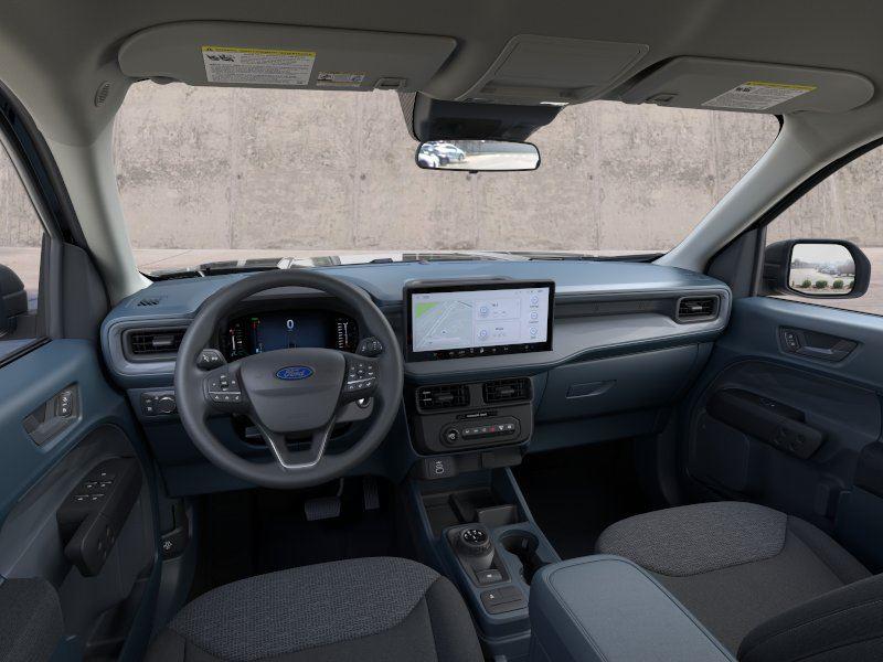 Vehicle photo 9