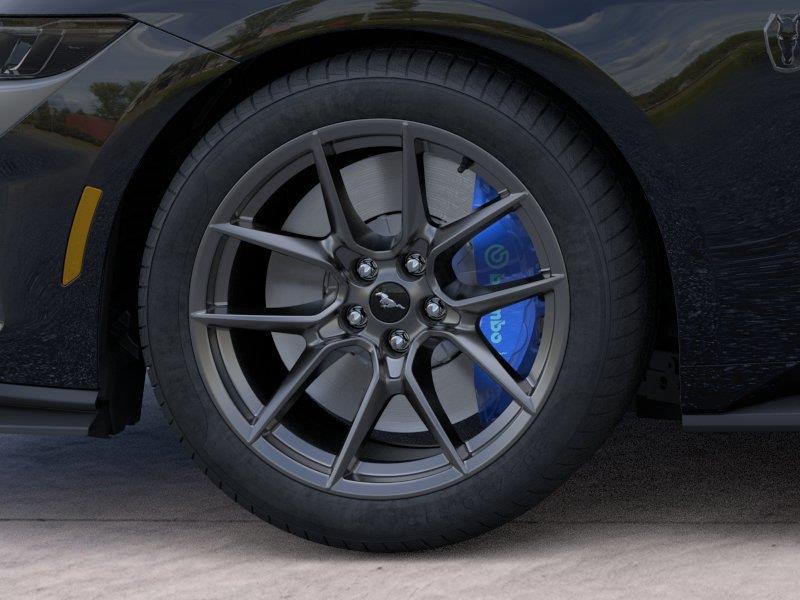 Vehicle photo 19