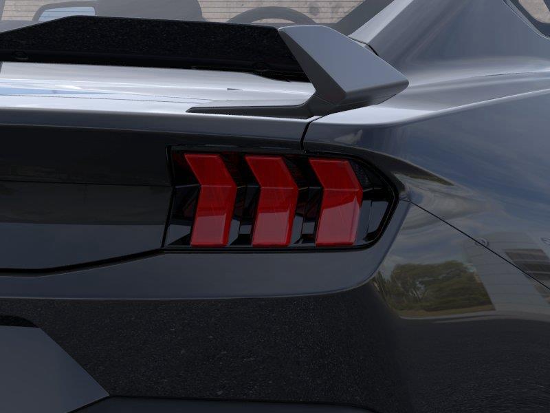 Vehicle photo 21