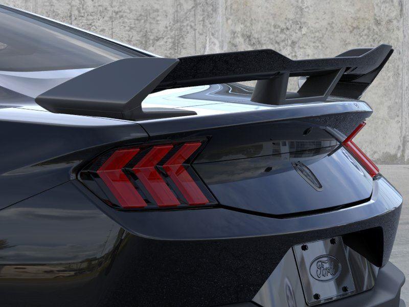 Vehicle photo 22