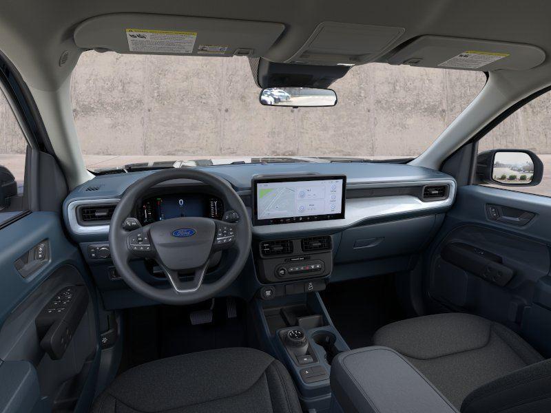 Vehicle photo 9