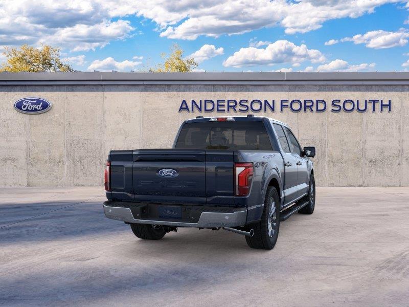 Vehicle photo 8