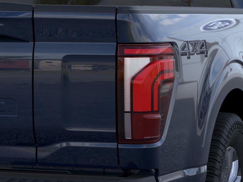 Vehicle photo 21