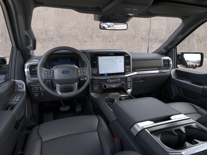 Vehicle photo 9