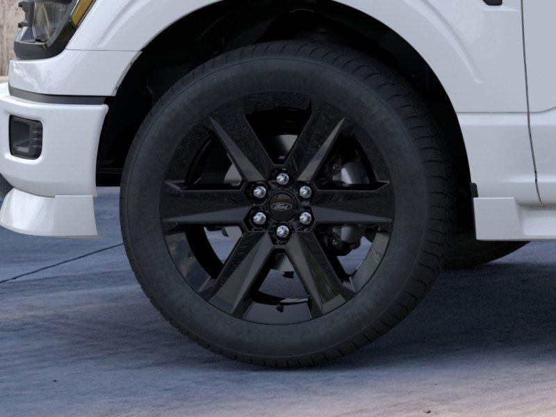Vehicle photo 19