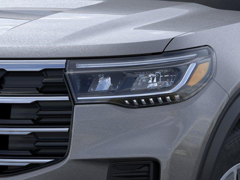 Vehicle photo 18