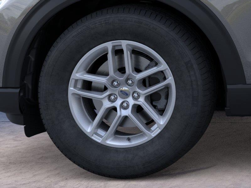 Vehicle photo 19