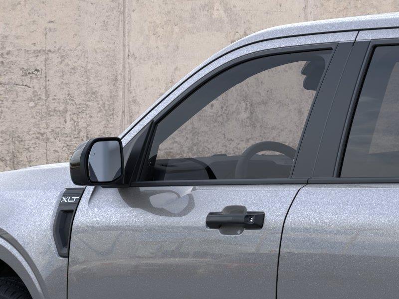 Vehicle photo 21