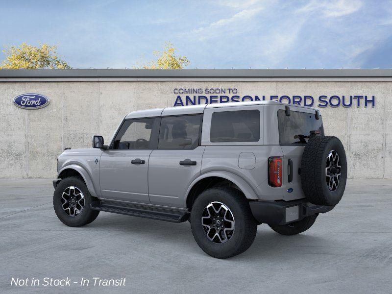 Vehicle photo 4