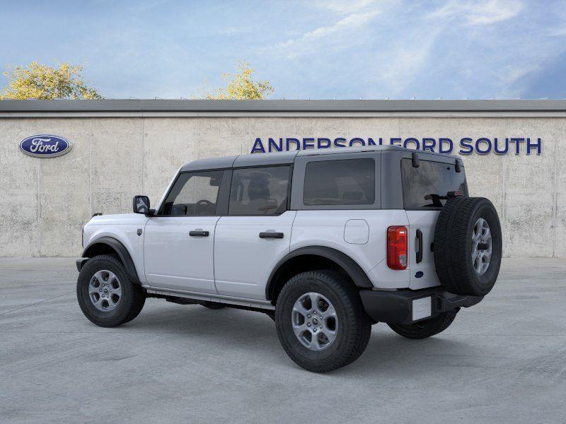 Vehicle photo 4