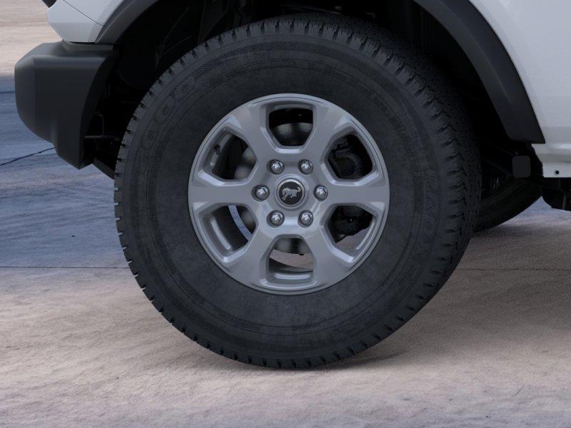 Vehicle photo 21