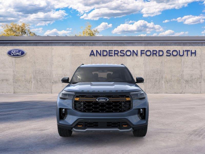 Vehicle photo 6