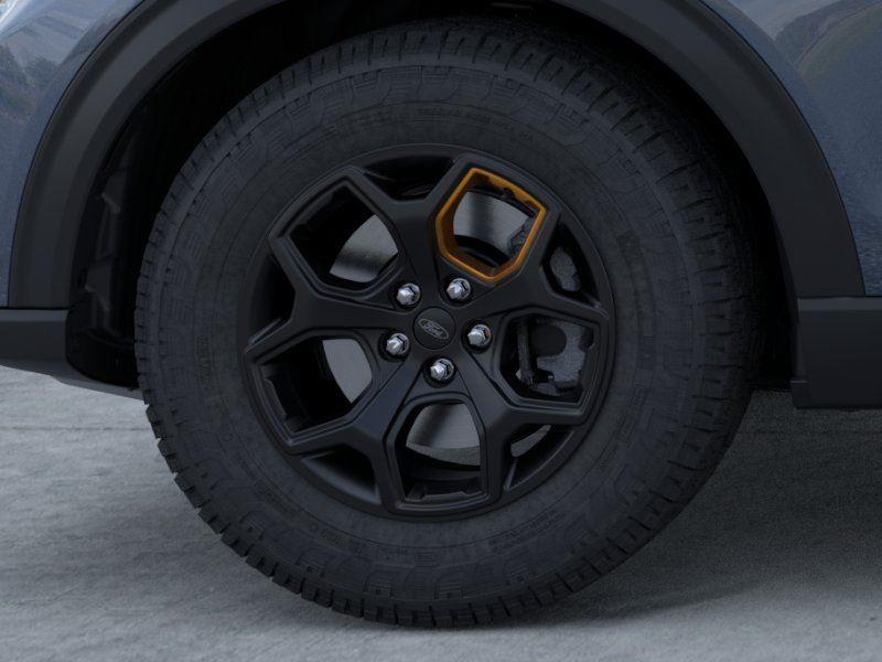 Vehicle photo 19