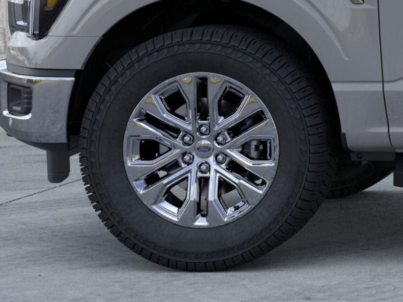 Vehicle photo 19