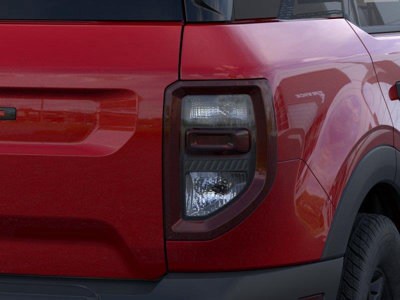 Vehicle photo 21