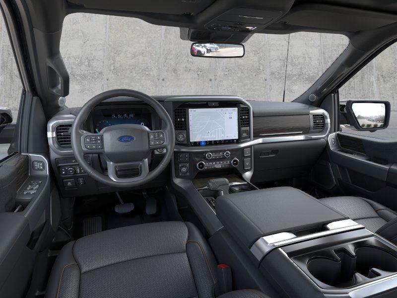 Vehicle photo 9