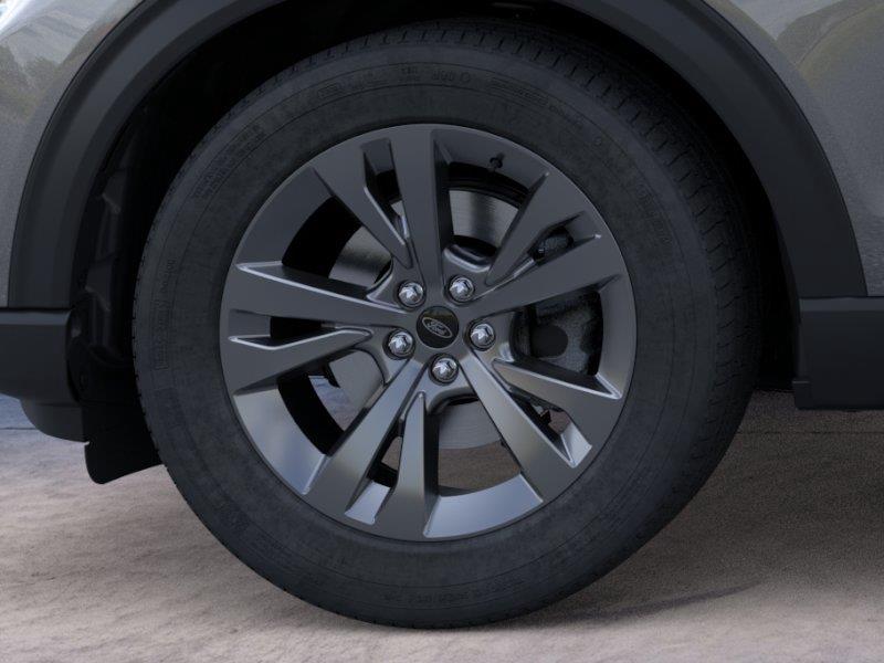 Vehicle photo 19