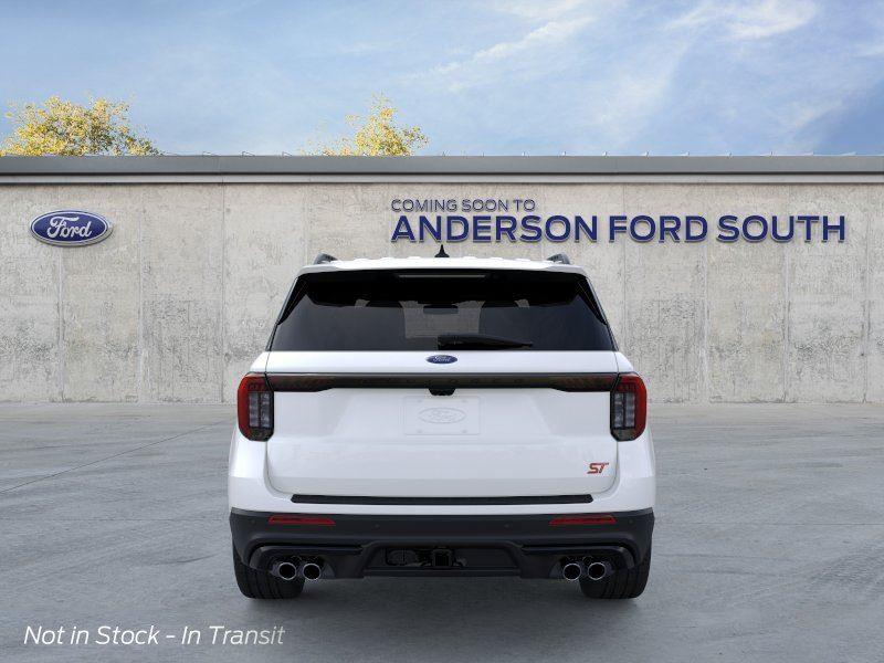 Vehicle photo 5