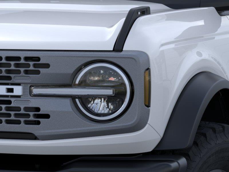 Vehicle photo 20