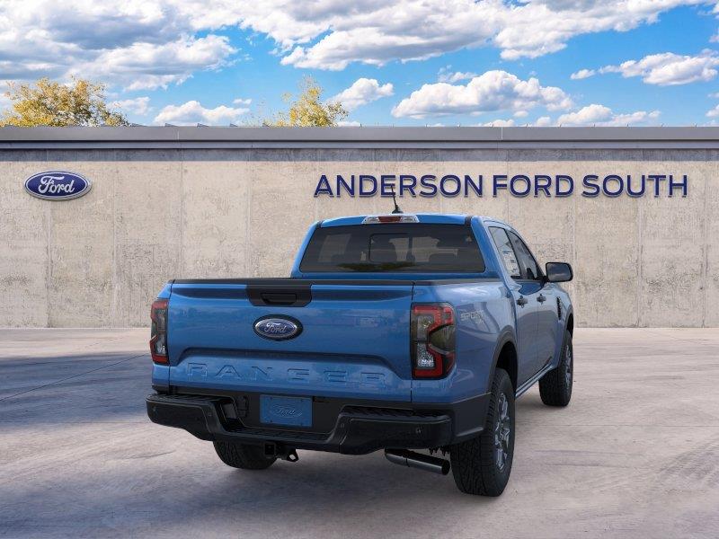 Vehicle photo 8