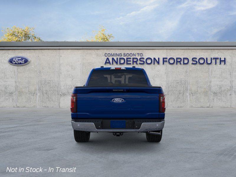 Vehicle photo 5