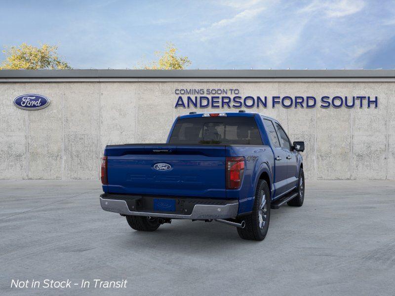 Vehicle photo 8