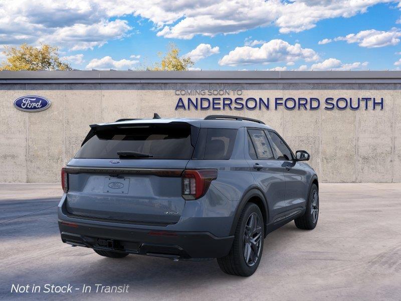 Vehicle photo 8