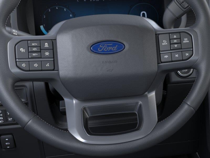 Vehicle photo 12