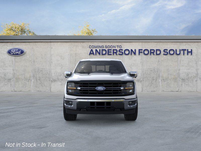 Vehicle photo 6