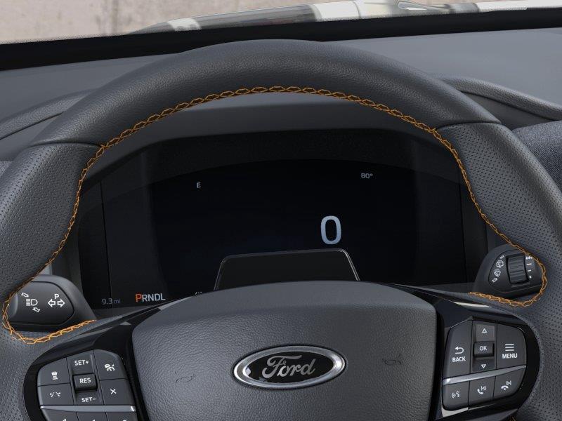 Vehicle photo 13