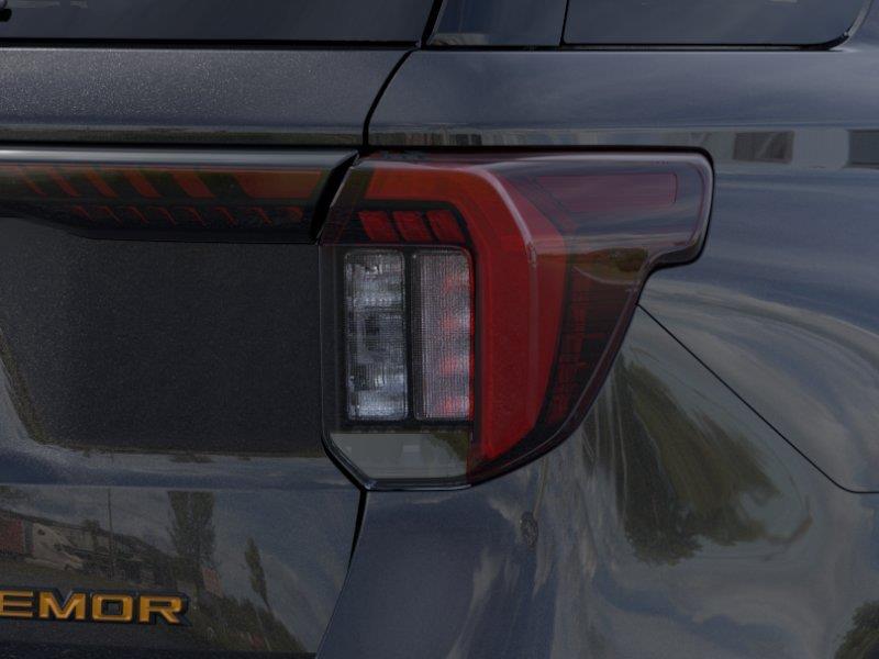 Vehicle photo 21